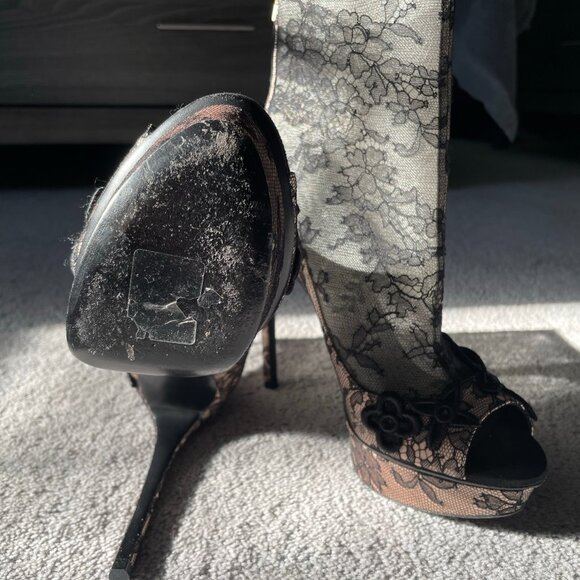 Louis Vuitton Lace Satin Open Toe Boots - Picture 4 of 8
